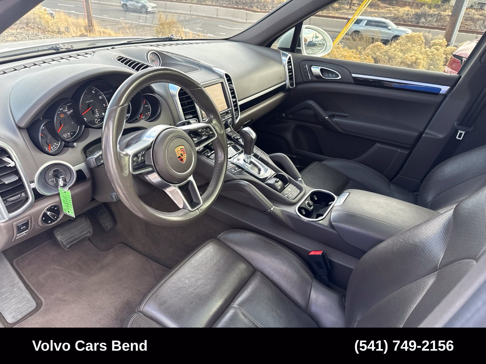 Used 2016 Porsche Cayenne AWD/4WD image 17