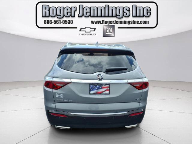 Used 2024 Buick Enclave Essence w/ Sport Touring Edition FWD image 4