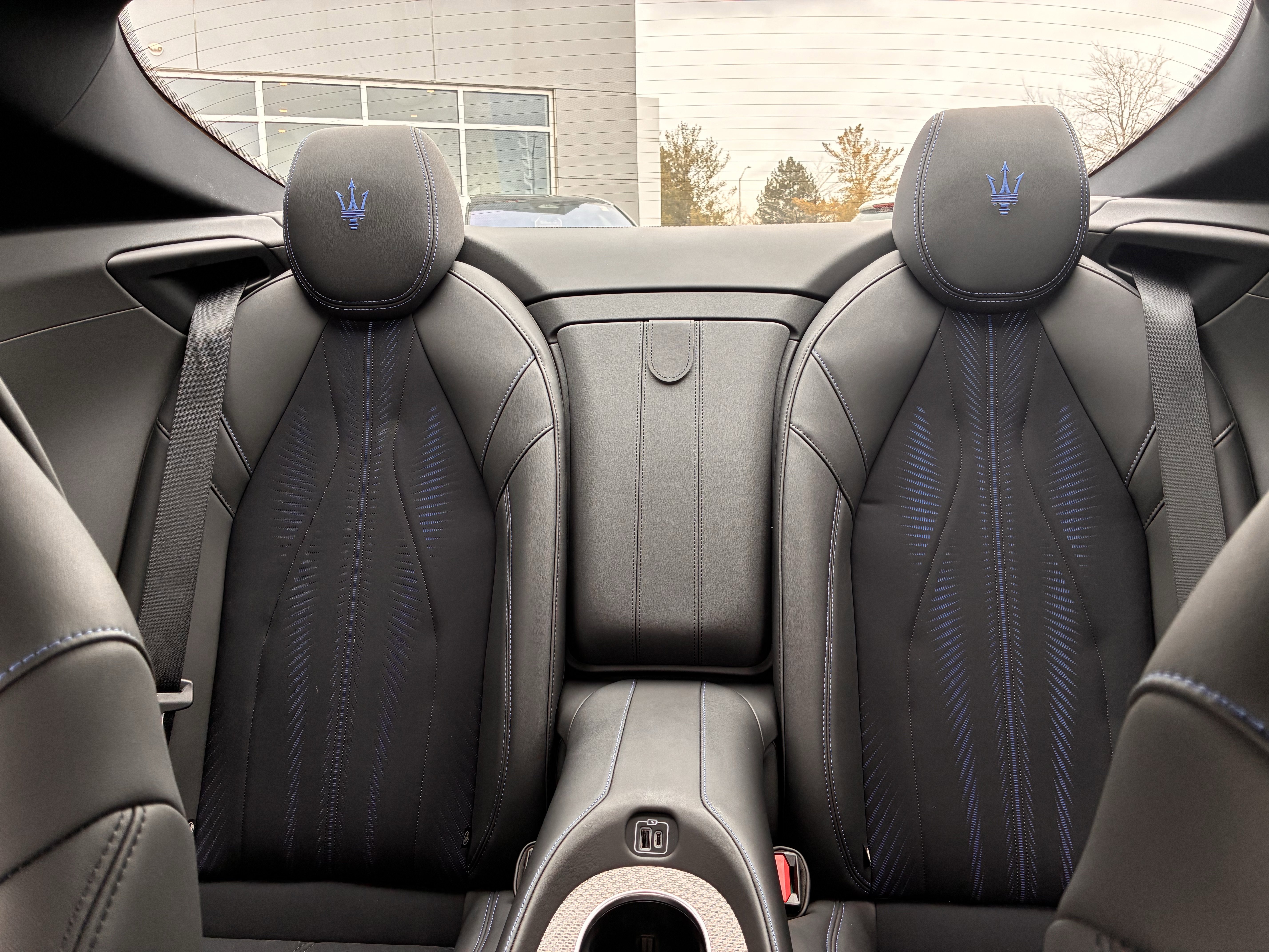 Used 2025 Maserati GranTurismo Folgore image 29