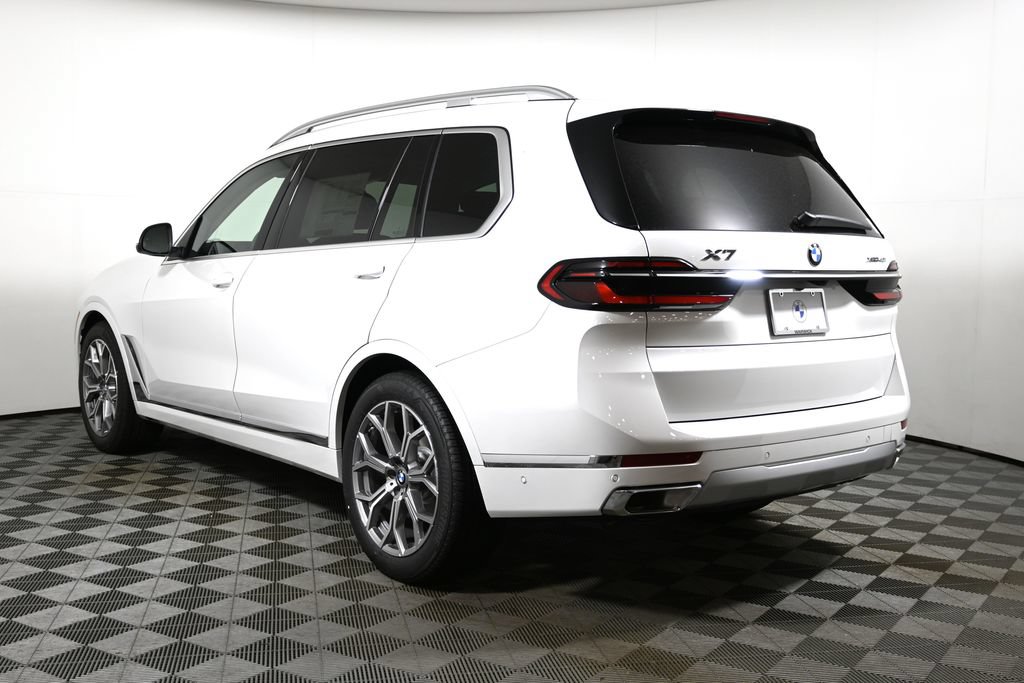 Used 2027 BMW X7 xDrive40i AWD/4WD image 5