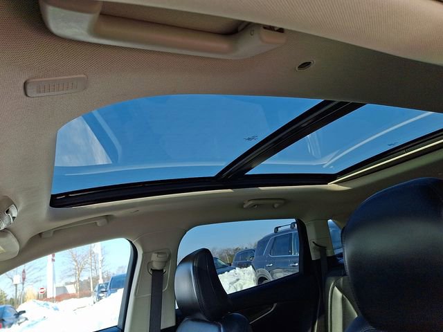 Used 2023 Lincoln Nautilus Reserve image 9