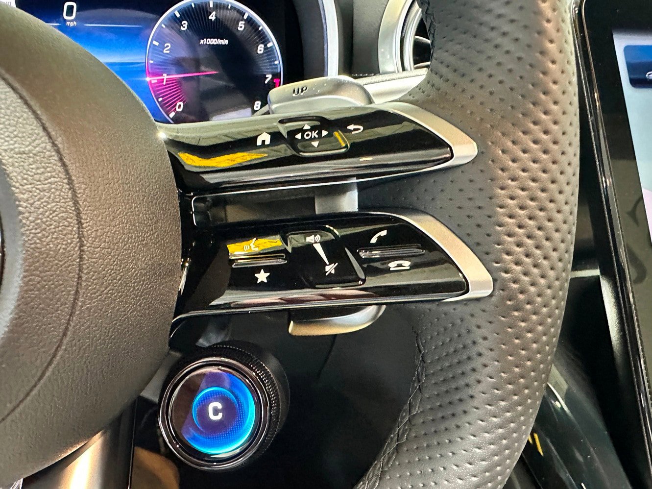Certified 2025 Mercedes-Benz SL 43 AMG image 20