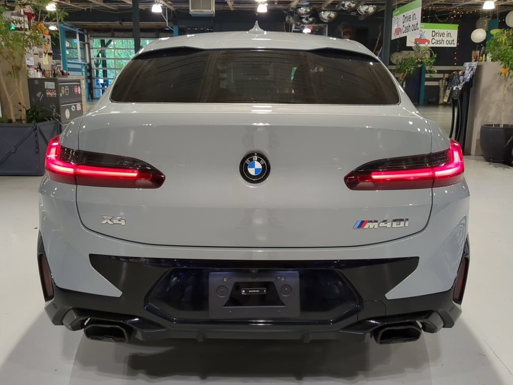 Certified 2025 BMW X4 M40i w/ Premium Package AWD/4WD image 9