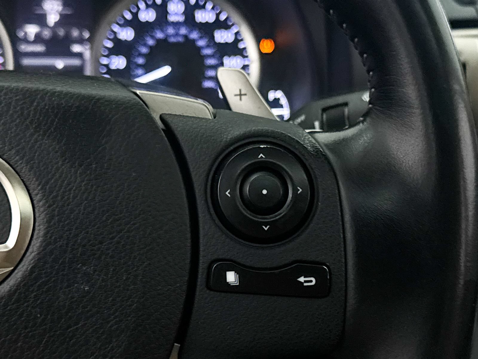 Used 2014 Lexus IS 250 w/ Navigation Package RWD image 35