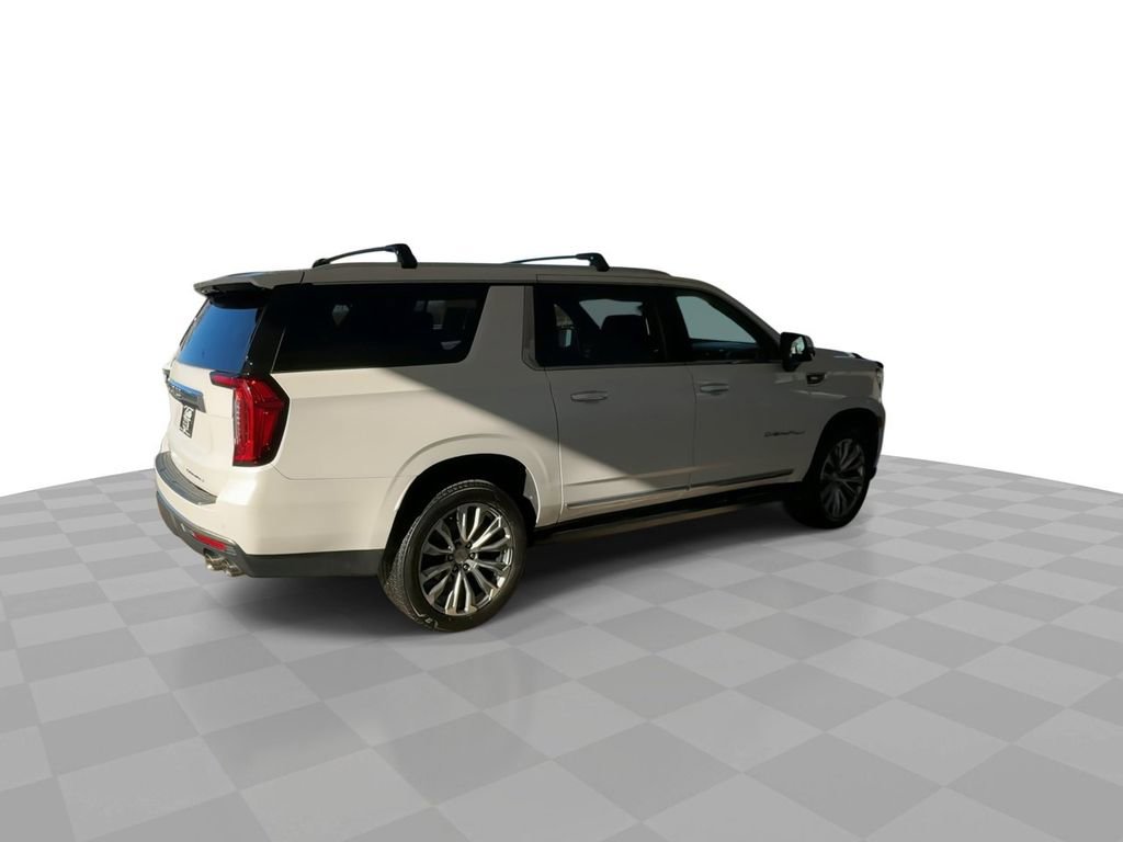 Certified 2022 GMC Yukon XL Denali image 8