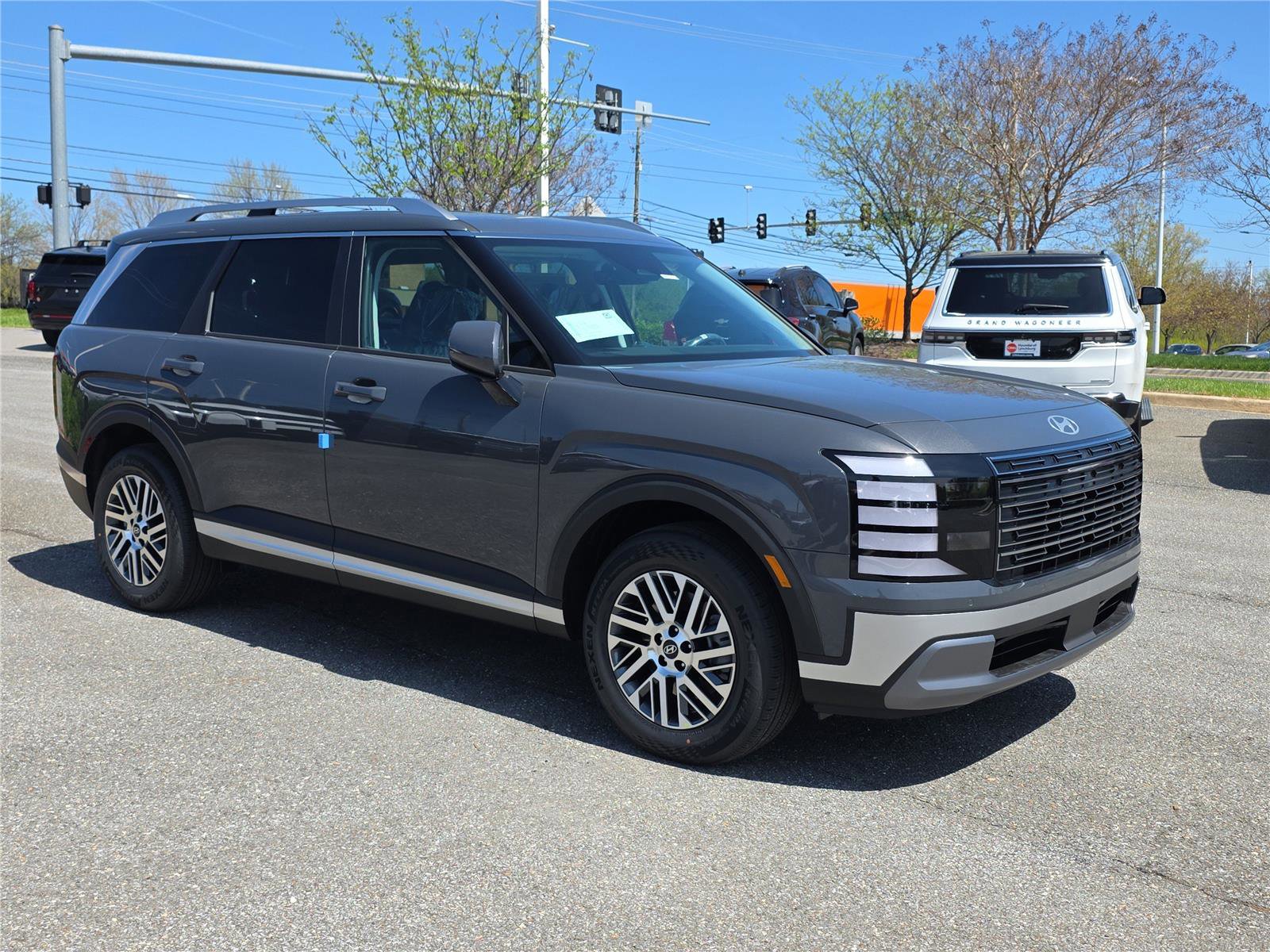 New 2026 Hyundai Palisade SEL image 2