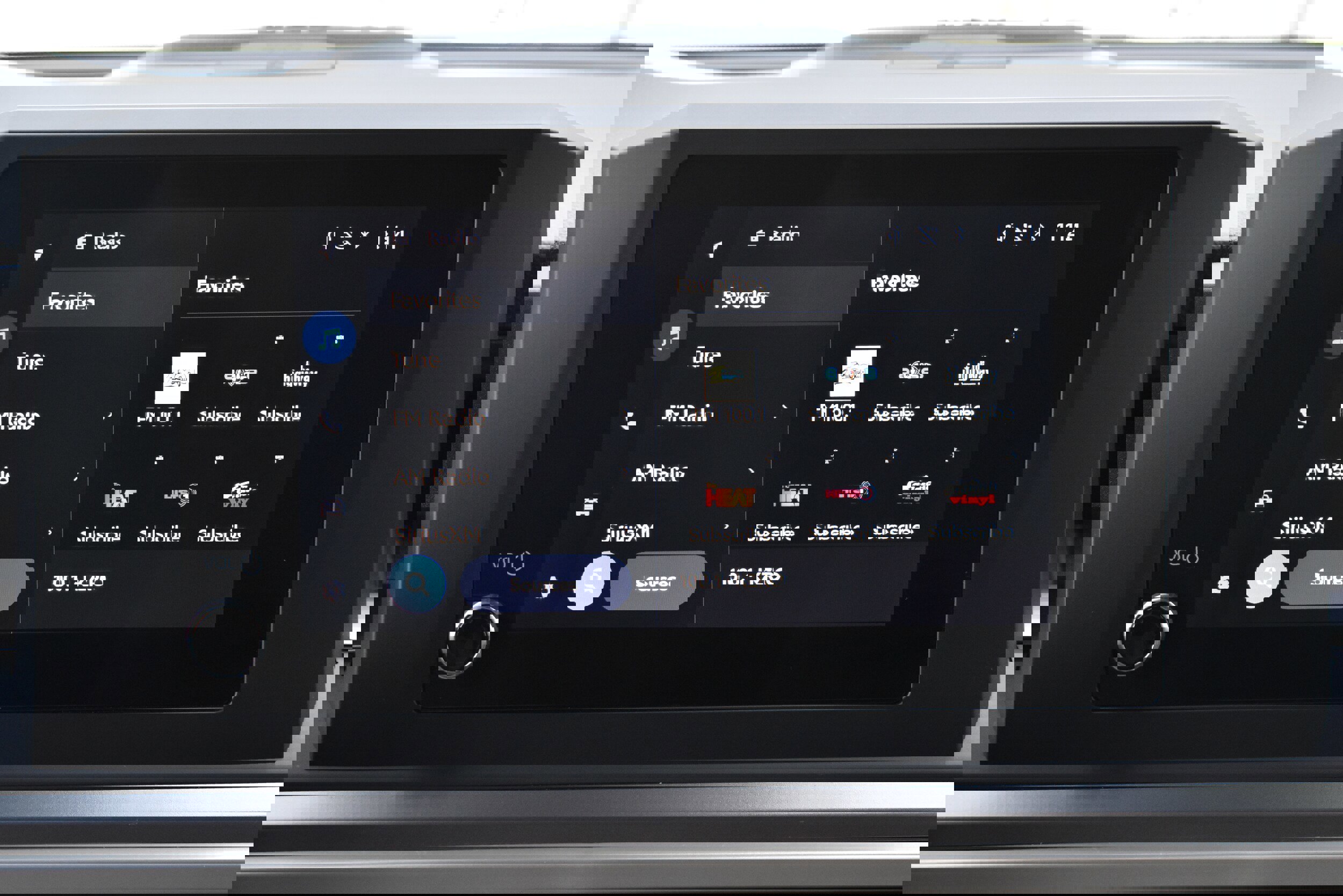 Used 2024 Toyota Tacoma TRD Off-Road w/ TRD Off Road Upgrade Package image 18