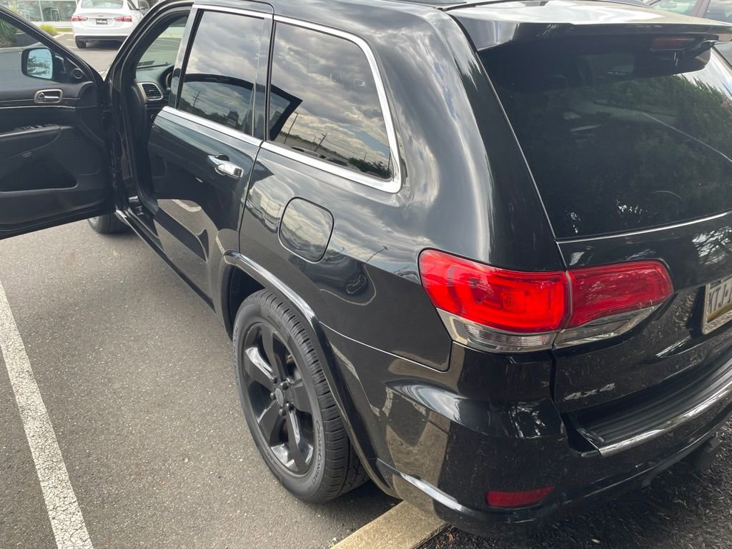 Used 2014 Jeep Grand Cherokee Overland AWD/4WD image 5