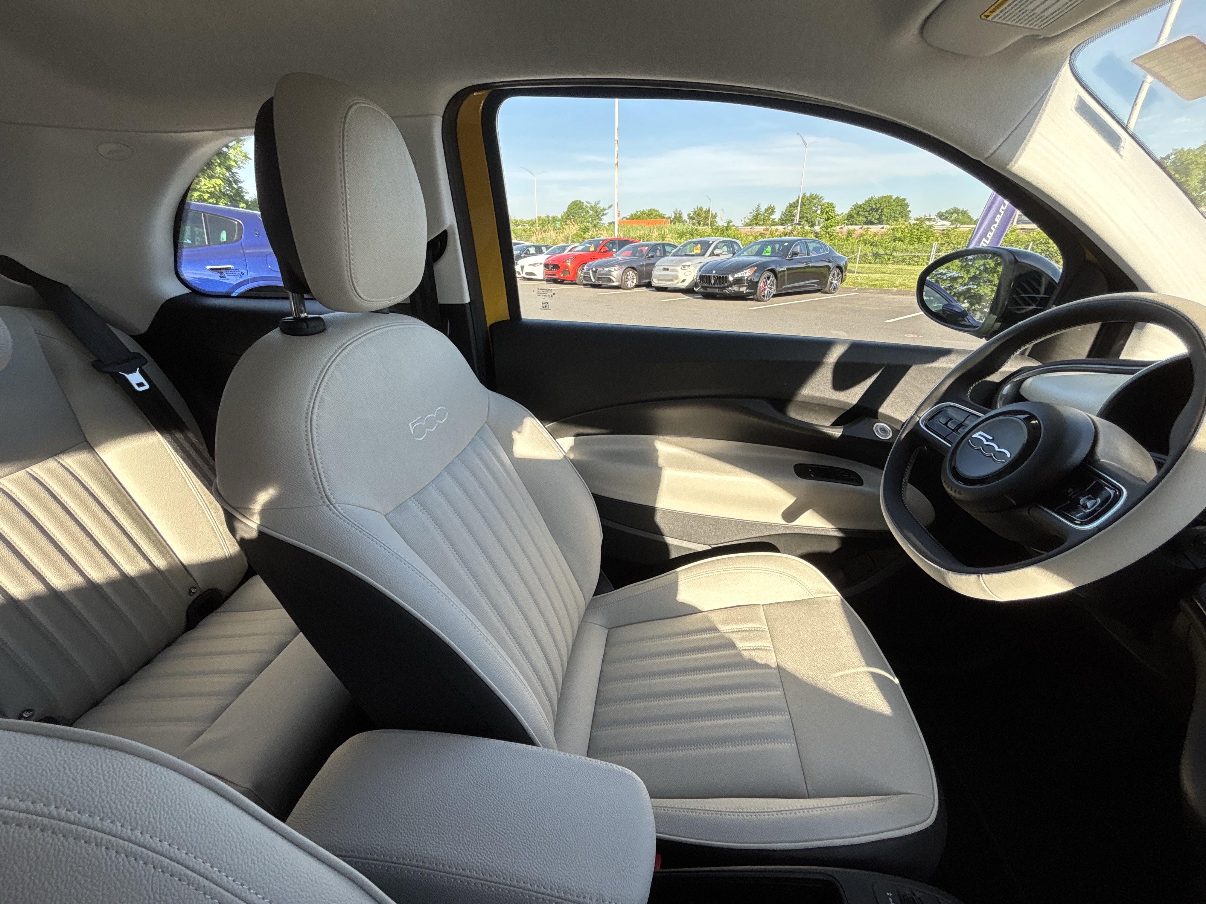 New 2026 FIAT 500 e Icona w/ Quick Order Package 21R FWD image 21