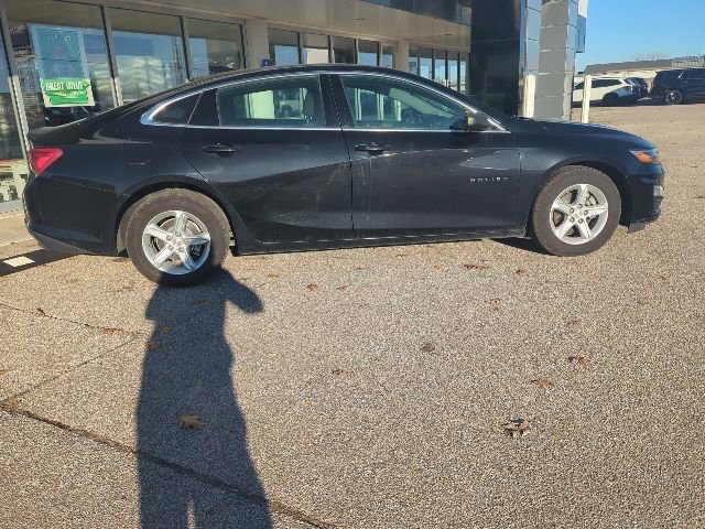 Used 2023 Chevrolet Malibu LT image 8