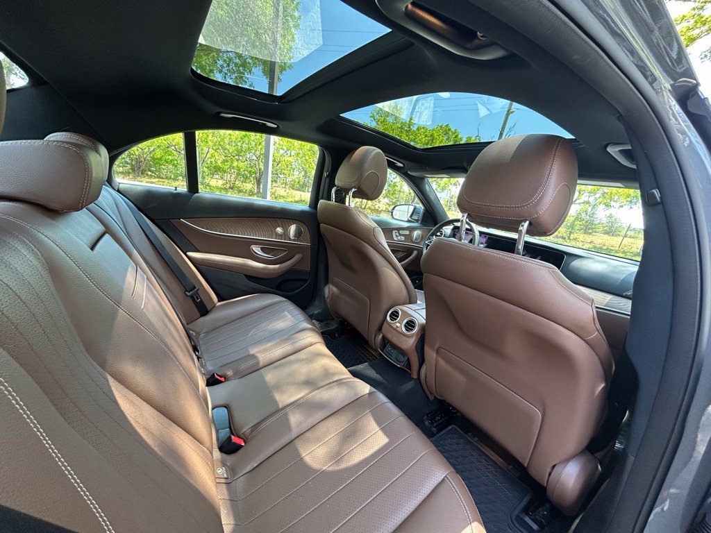 Used 2023 Mercedes-Benz E 350 4MATIC Sedan image 41
