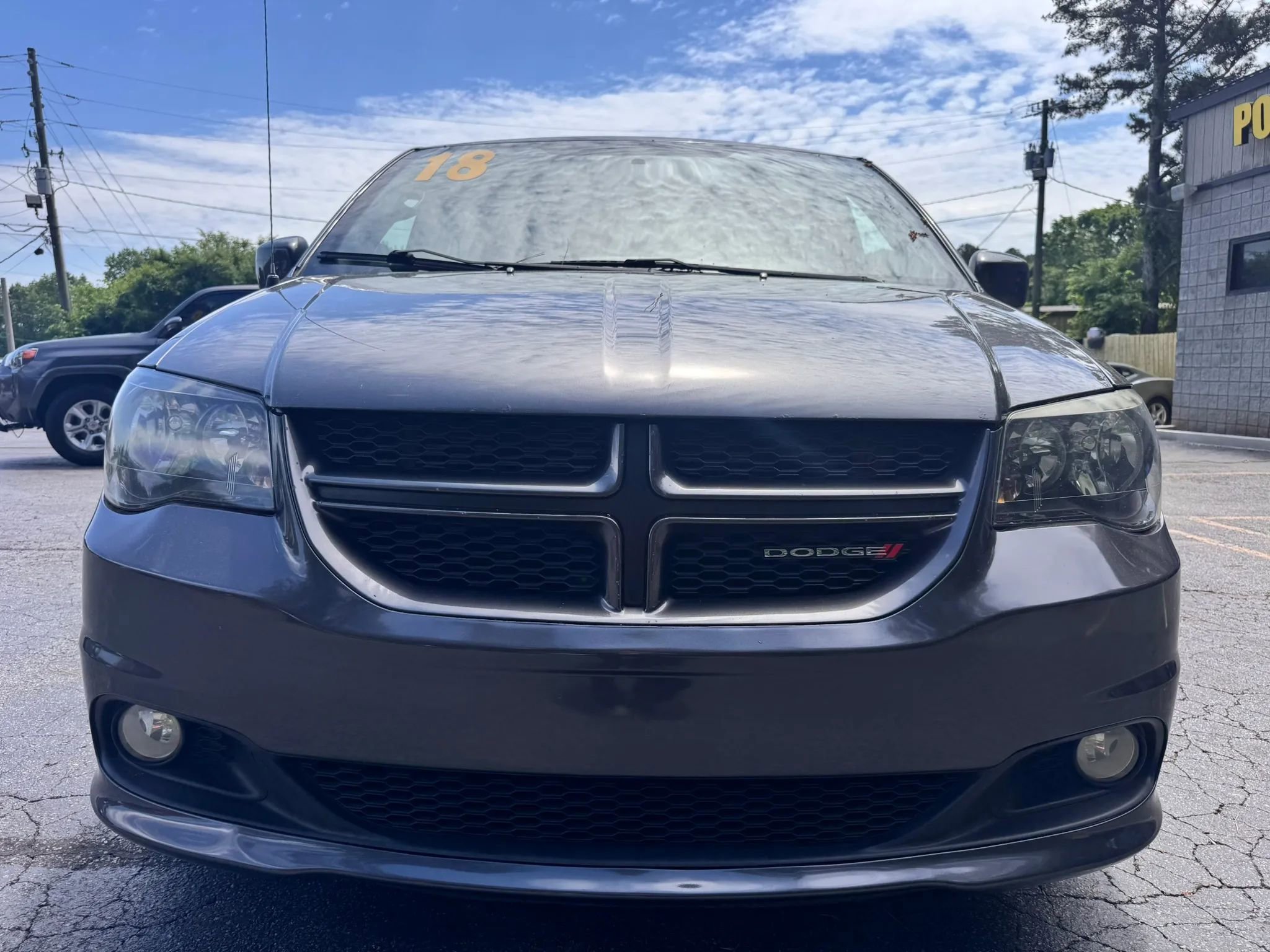 Used 2018 Dodge Grand Caravan GT FWD image 2