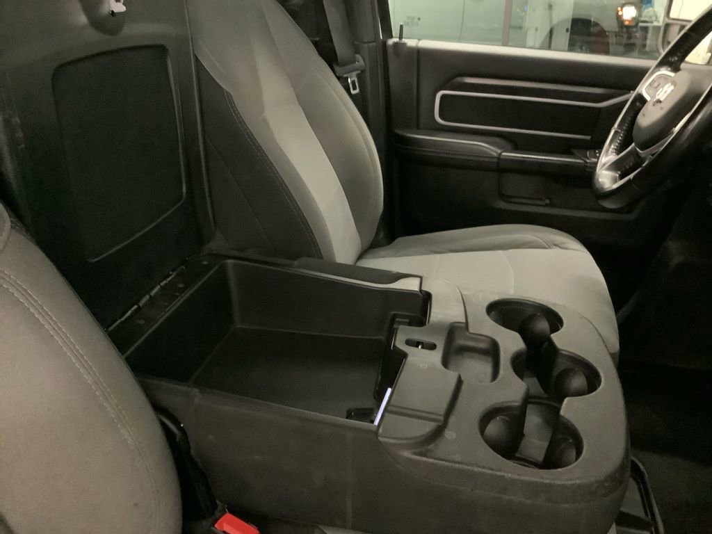 Used 2024 RAM 2500 Big Horn image 23