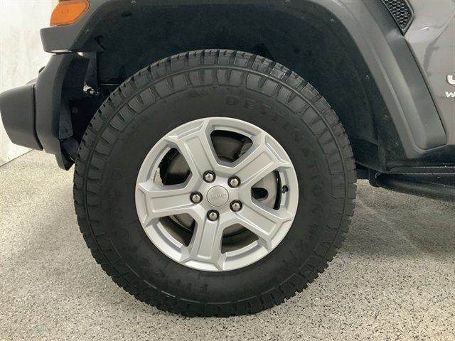 Used 2018 Jeep Wrangler Unlimited Sport S image 12
