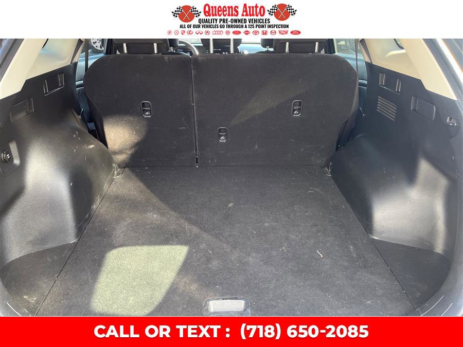 Used 2023 Kia Sportage LX image 13