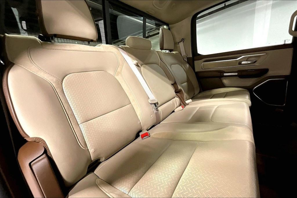 Used 2019 RAM 1500 Laramie image 36