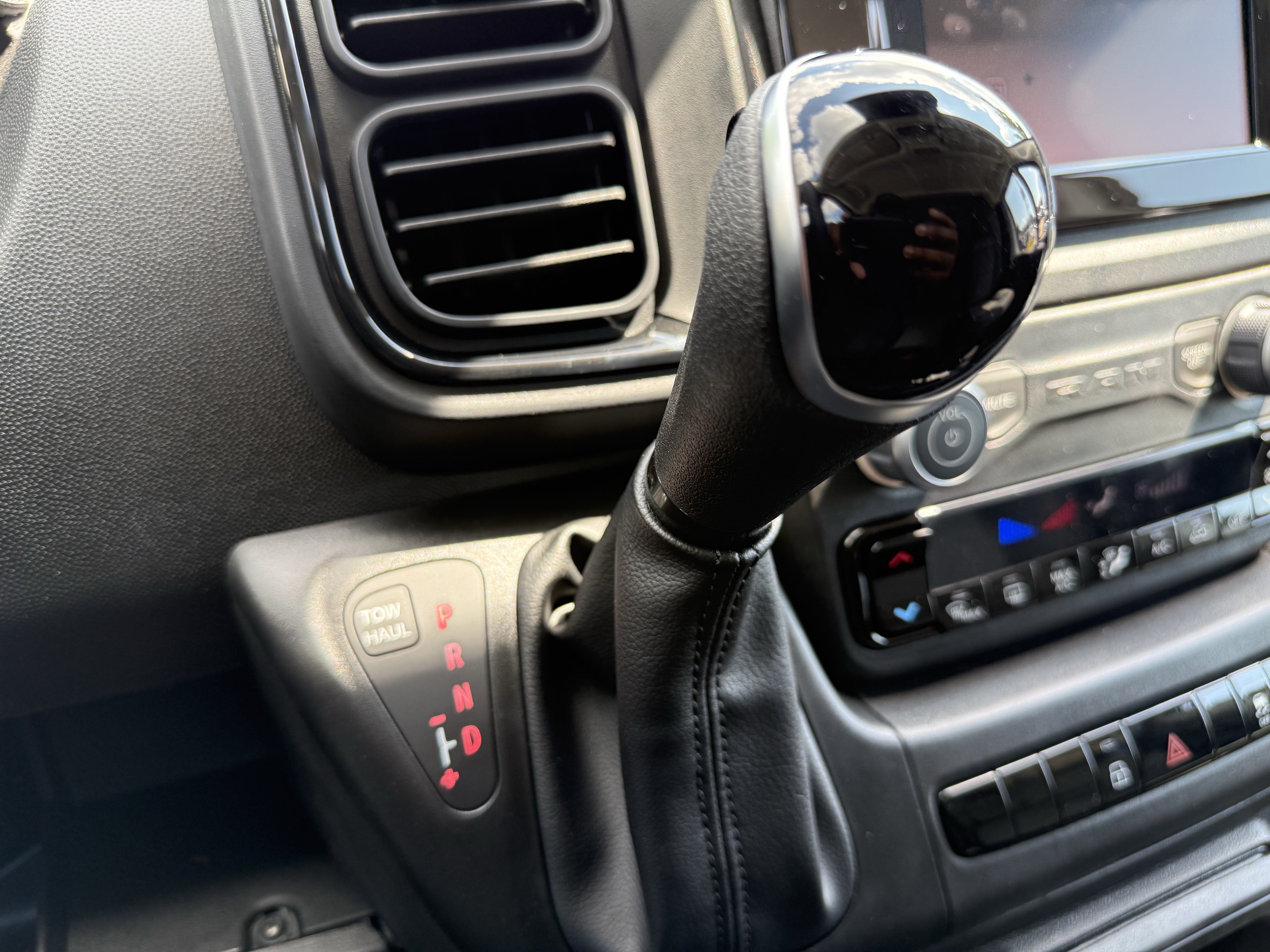 New 2026 RAM ProMaster 1500 w/ Convenience Group FWD image 47