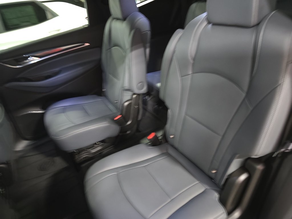 Used 2023 Buick Enclave Essence w/ Experience Buick Package AWD/4WD image 16