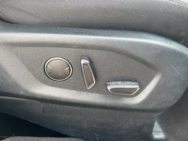 Used 2018 Ford Explorer XLT w/ Equipment Group 201A FWD image 51