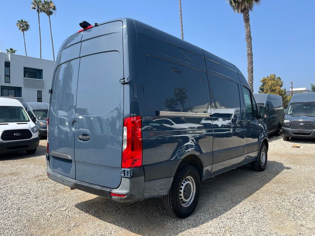 Used 2019 Mercedes-Benz Sprinter 144 image 7