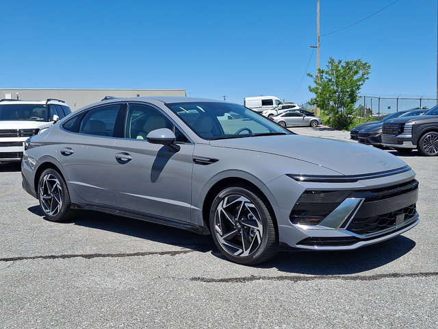 New 2026 Hyundai Sonata SEL FWD image 1