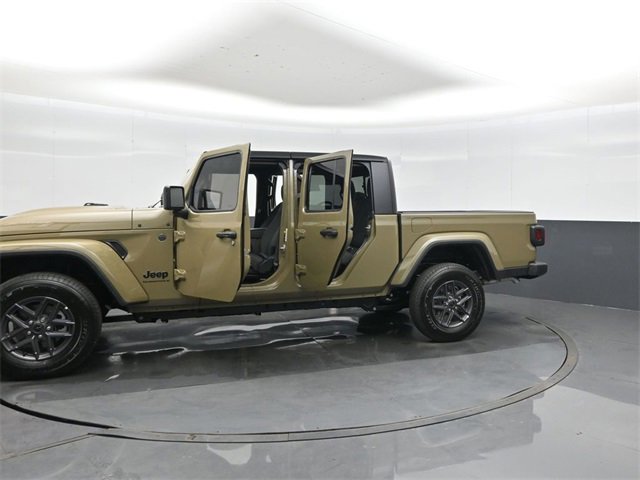 New 2025 Jeep Gladiator Sport image 55