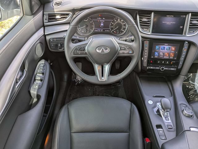 Used 2023 INFINITI QX55 Luxe w/ Cargo Package AWD/4WD image 16