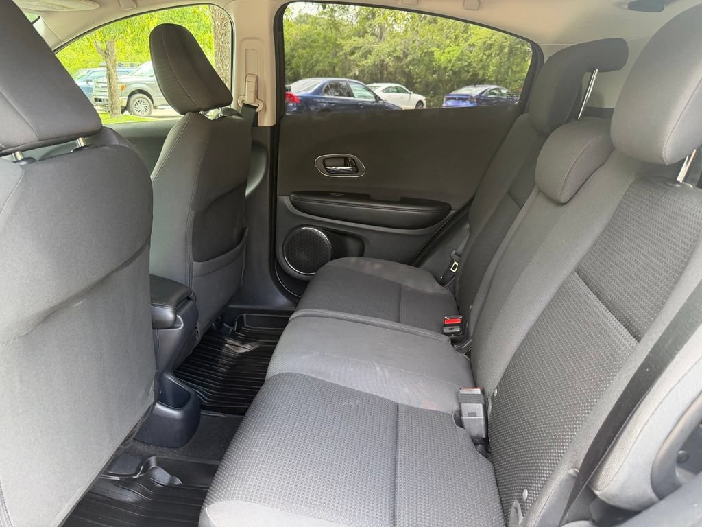 Used 2022 Honda HR-V EX image 11
