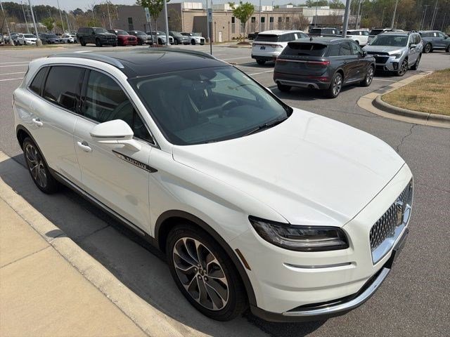 Certified 2022 Lincoln Nautilus Reserve w/ Luxury Package image 9