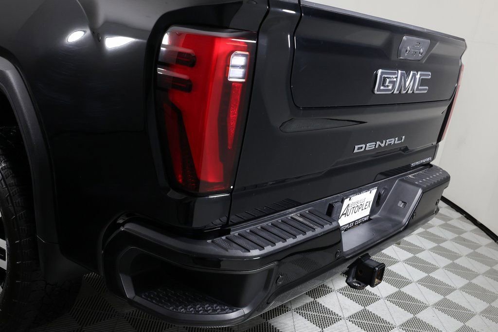 Used 2024 GMC Sierra 3500 Denali Ultimate image 53