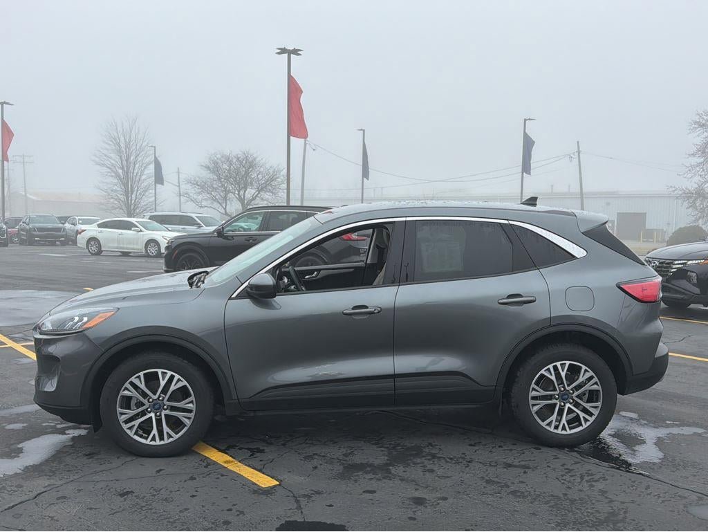 Used 2022 Ford Escape SEL image 8