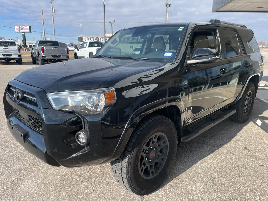 Used 2022 Toyota 4Runner SR5 Premium w/ Moonroof Package image 7