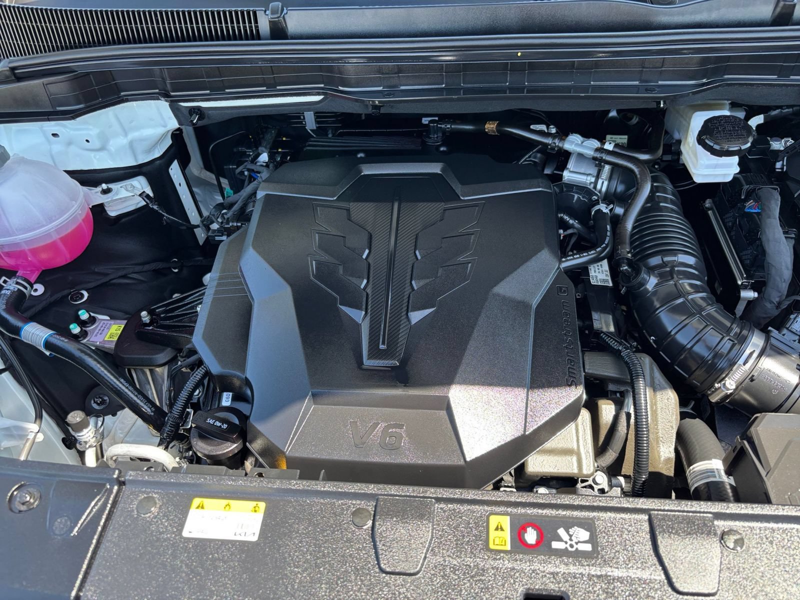 Used 2026 Kia Carnival FWD image 35