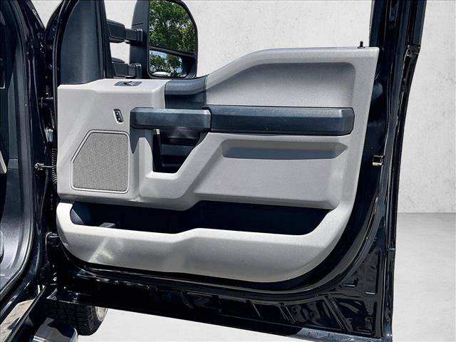 Used 2020 Ford F250 XL w/ STX Appearance Package AWD/4WD image 19