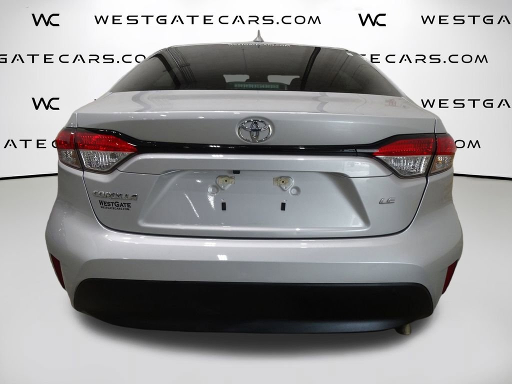 Used 2023 Toyota Corolla LE image 7