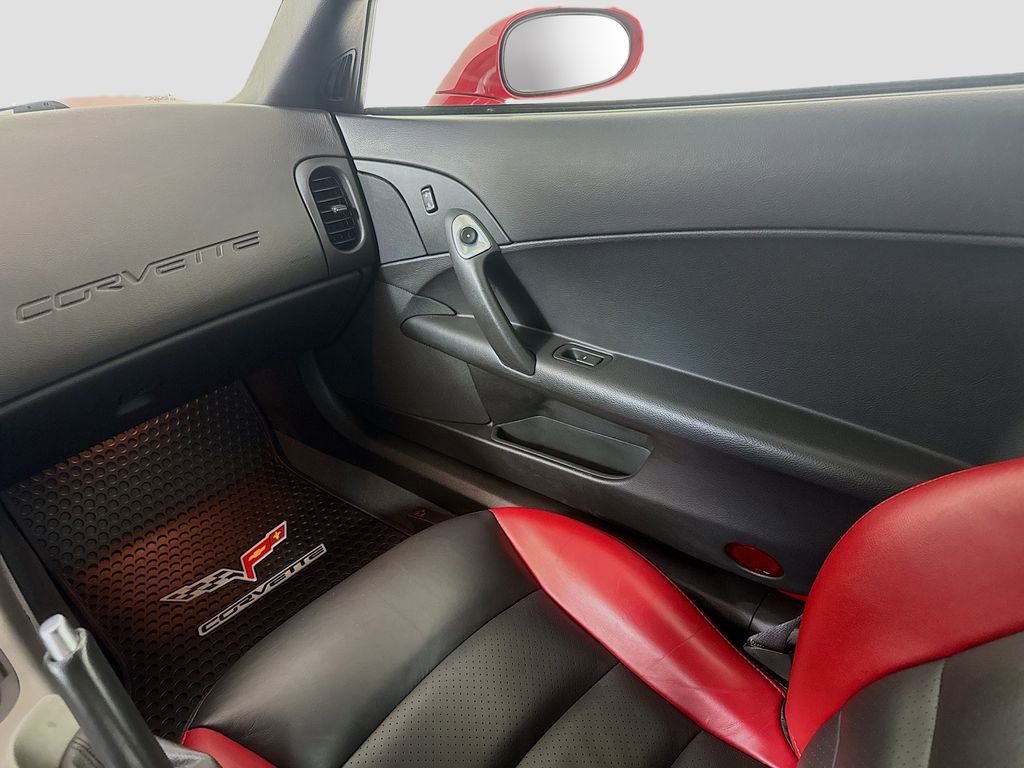 Used 2006 Chevrolet Corvette Z06 RWD image 21
