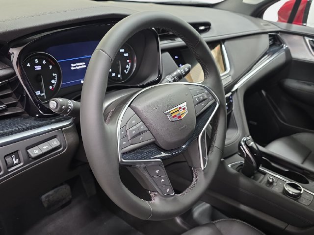 New 2026 Cadillac XT5 Premium Luxury w/ Driver Assist Package AWD/4WD image 12