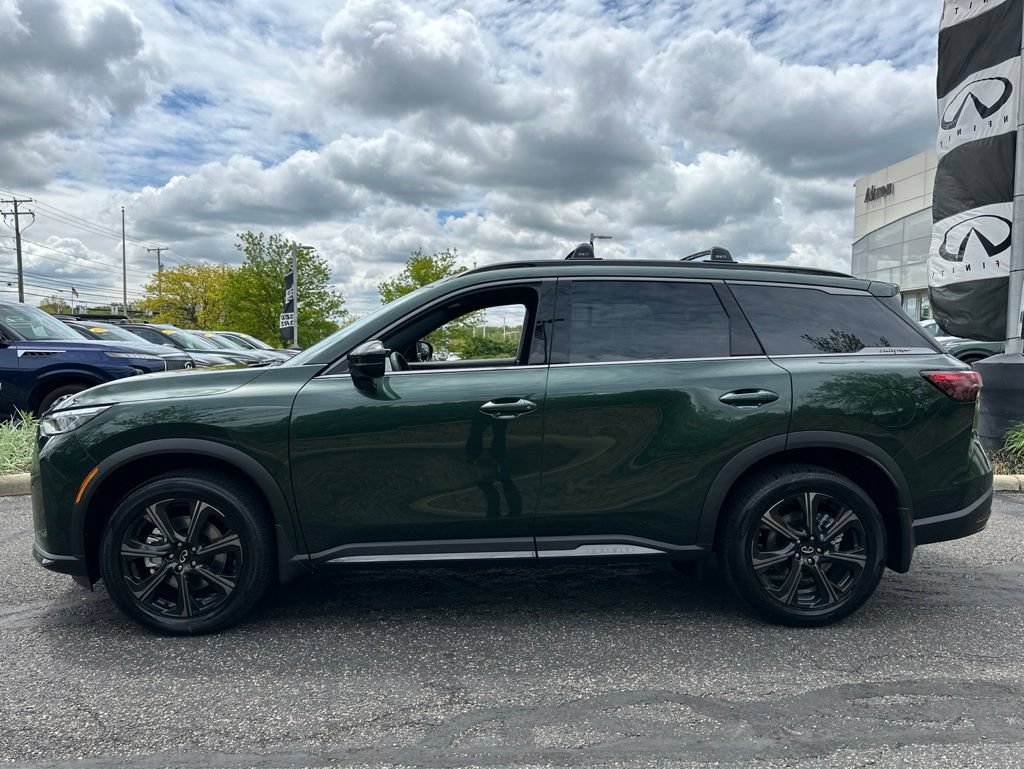 Used 2027 INFINITI QX60 Autograph w/ Dark Cargo Package AWD/4WD image 2