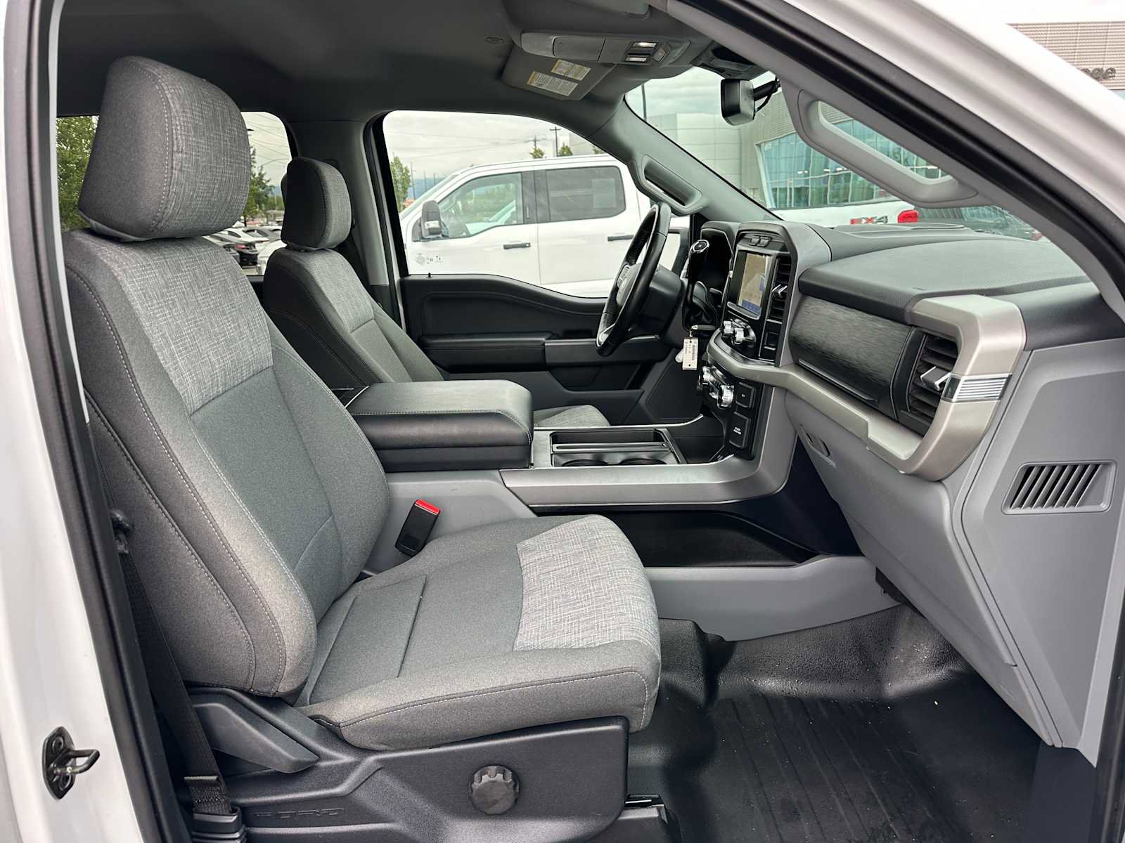 Used 2022 Ford F150 XLT w/ Equipment Group 301A Mid image 10