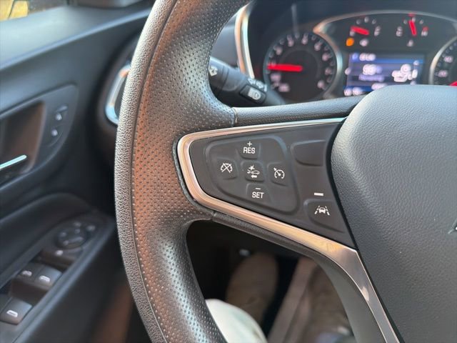 Used 2023 Chevrolet Equinox LT image 34