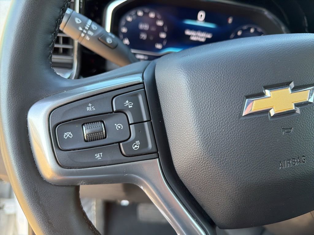 Used 2024 Chevrolet Silverado 1500 LT AWD/4WD image 8