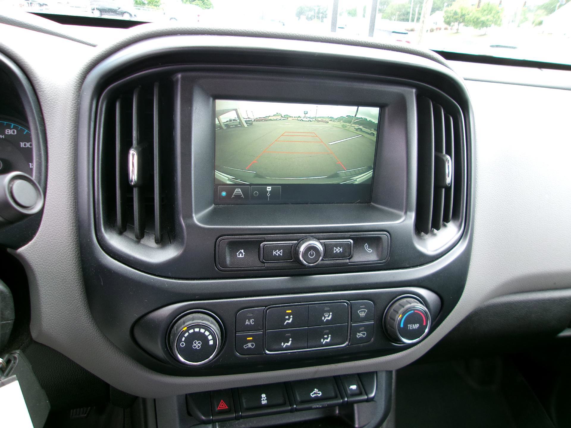 Used 2018 Chevrolet Colorado W/T w/ WT Convenience Package RWD image 19