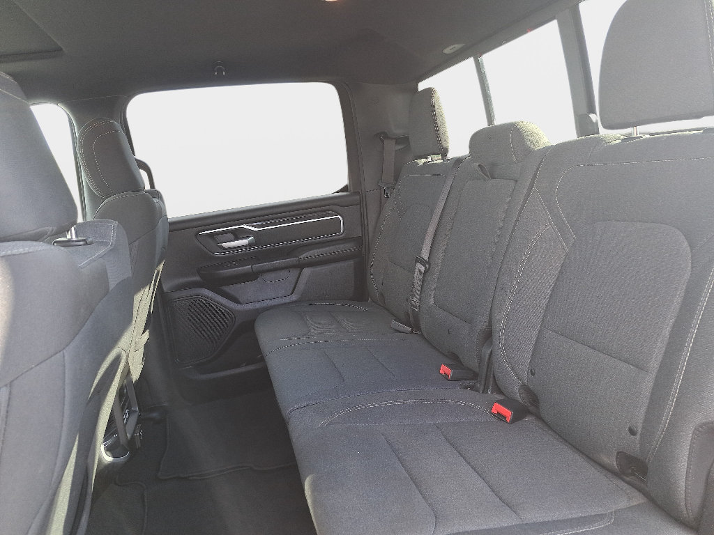 Used 2019 RAM 1500 Big Horn AWD/4WD image 14