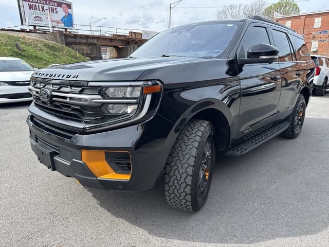 Used 2025 Ford Expedition Tremor image 5
