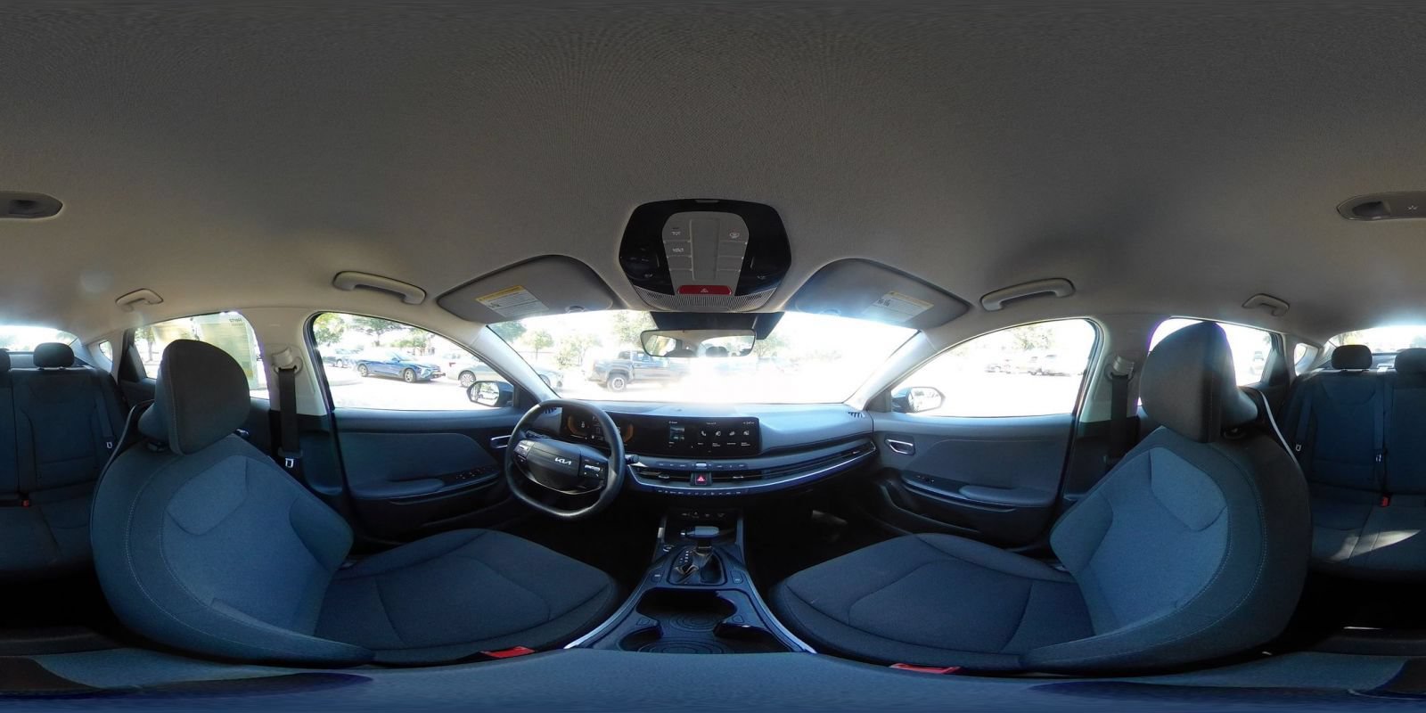 Used 2025 Kia K4 FWD image 44