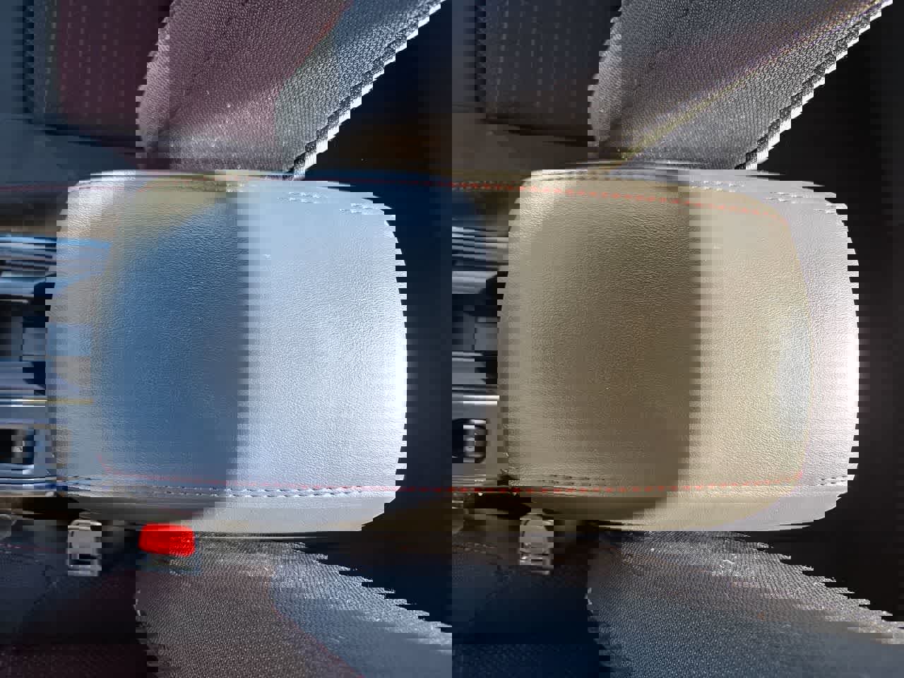 Used 2025 Toyota Corolla SE image 20