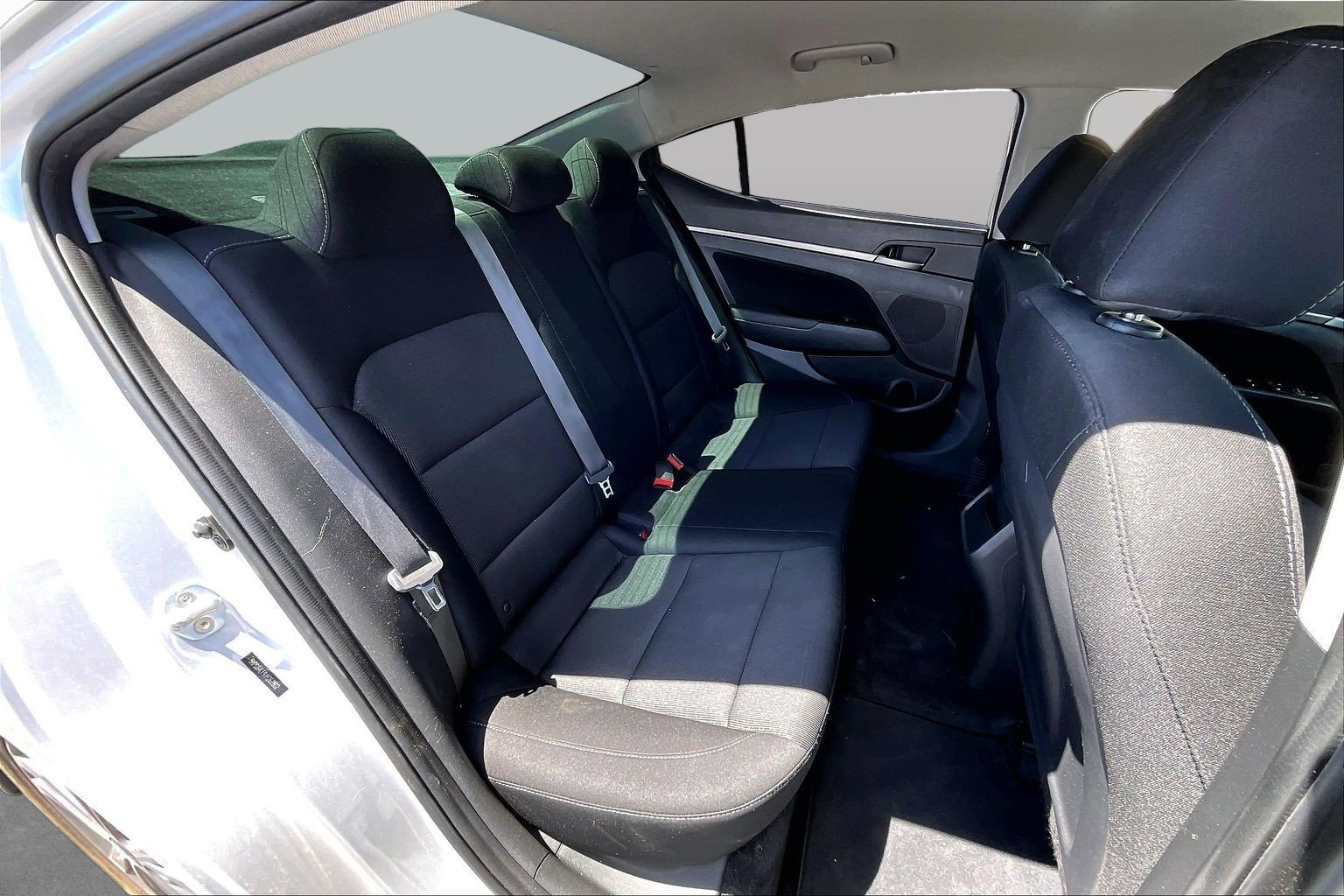 Used 2018 Hyundai Elantra SEL FWD image 13