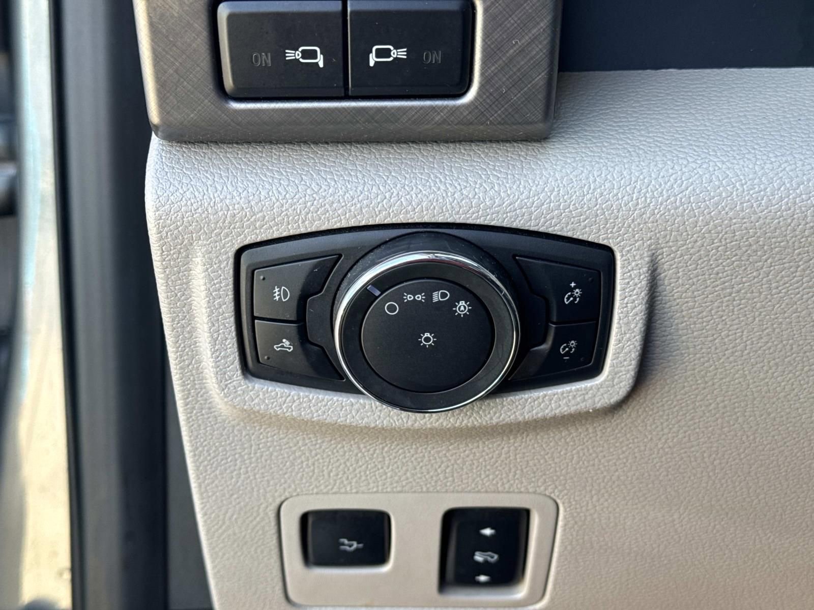 Used 2019 Ford F250 Limited w/ FX4 Off-Road Package image 23