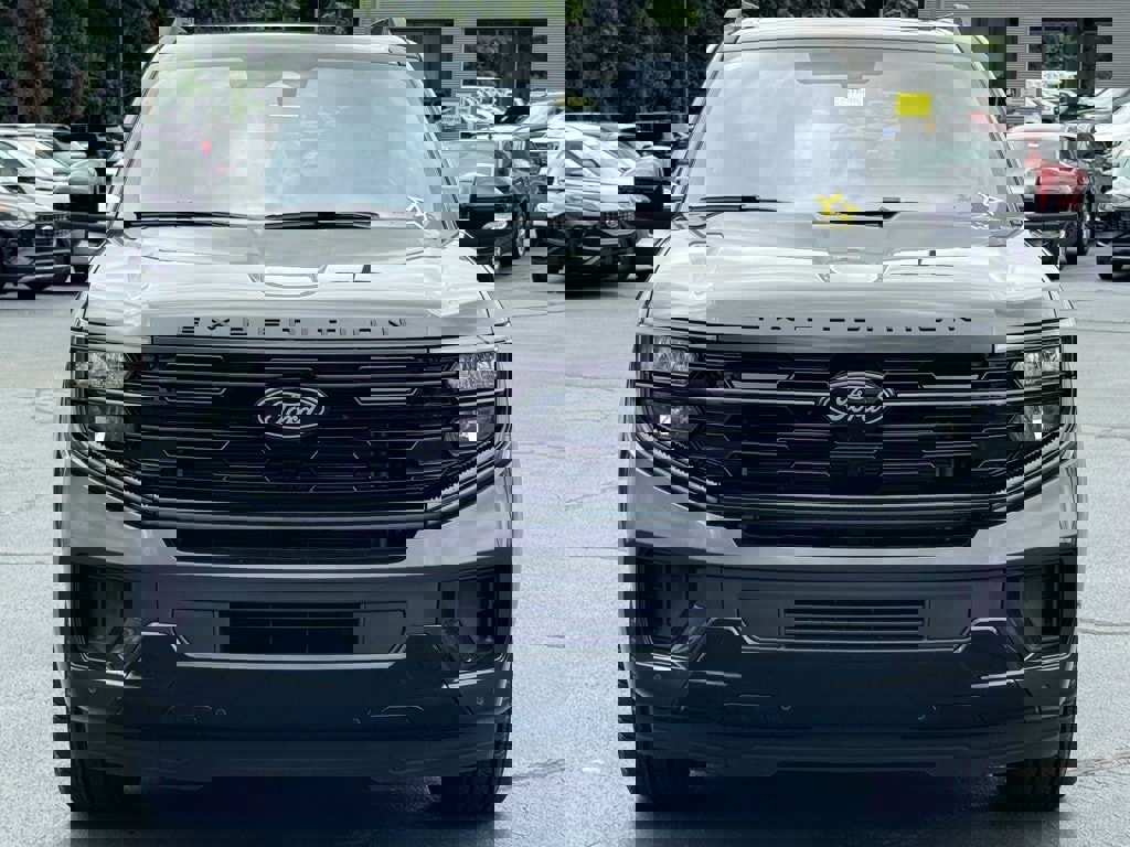 New 2025 Ford Expedition Platinum w/ Stealth Performance Package image 18