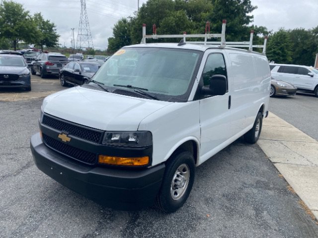 Used 2023 Chevrolet Express 2500 RWD image 1